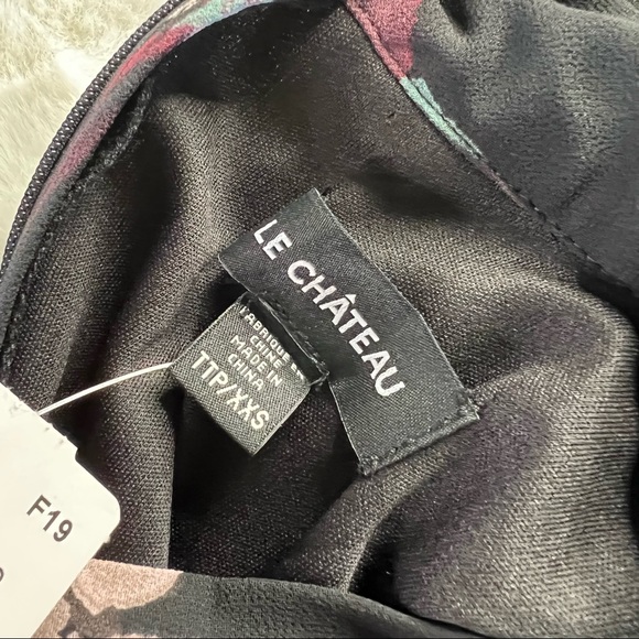 NEW Le Chateau Sheer Black Floral Lined Tank Top Blouse Size XXS - Picture 2 of 6